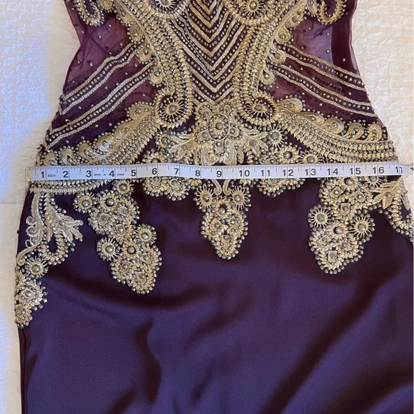 Charlotte Fashion Burgundy & Gold Embellished Gown – Size 10 - Picture 4 of 15
